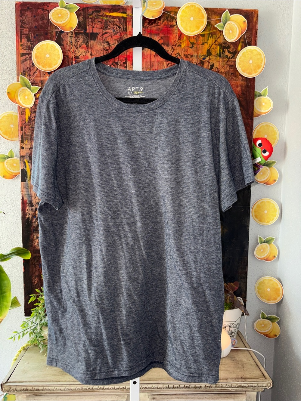 APT. 9 Men's Gray Crew Neck T-Shirt Size L